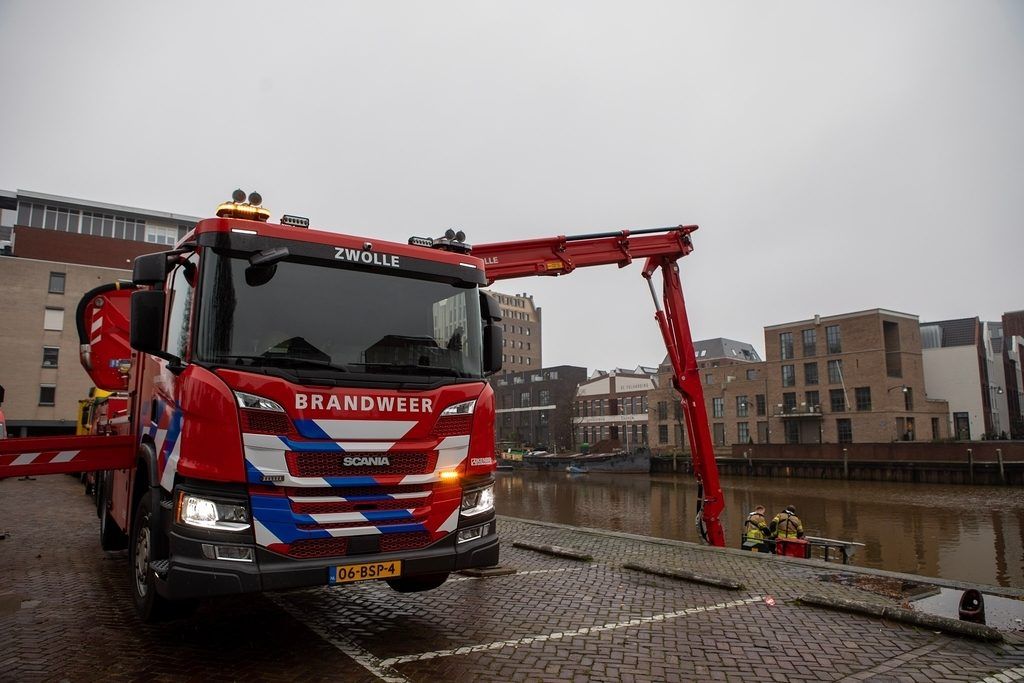 HW 04-1650 - Brandweerkazerne Zwolle - Zuid - Foto: Ruben Meinten